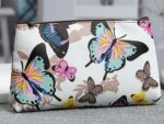 Косметичка простая Бабочки, отдел на молнии, белая  2798030