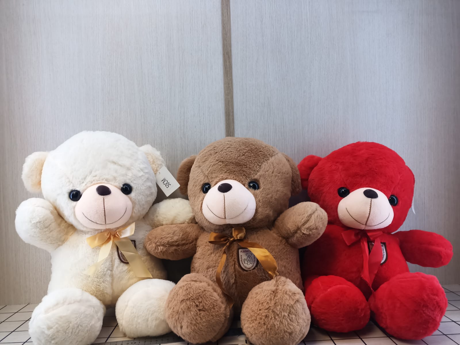 Мягкая игрушка Медведь плюшевый 50 см яркие с бантиком