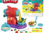 Набор для лепки Play-Toy Кухня: Паста-машина (6 цветов) (SM8061)