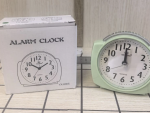 Будильник ALARM  Clock пластик на батарейках